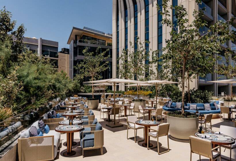 هتل Me Malta by Meliá