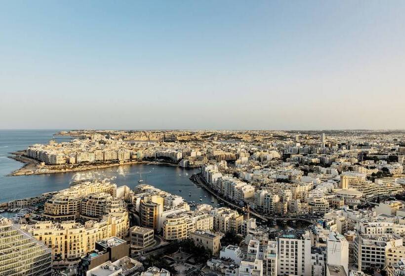 هتل Me Malta by Meliá
