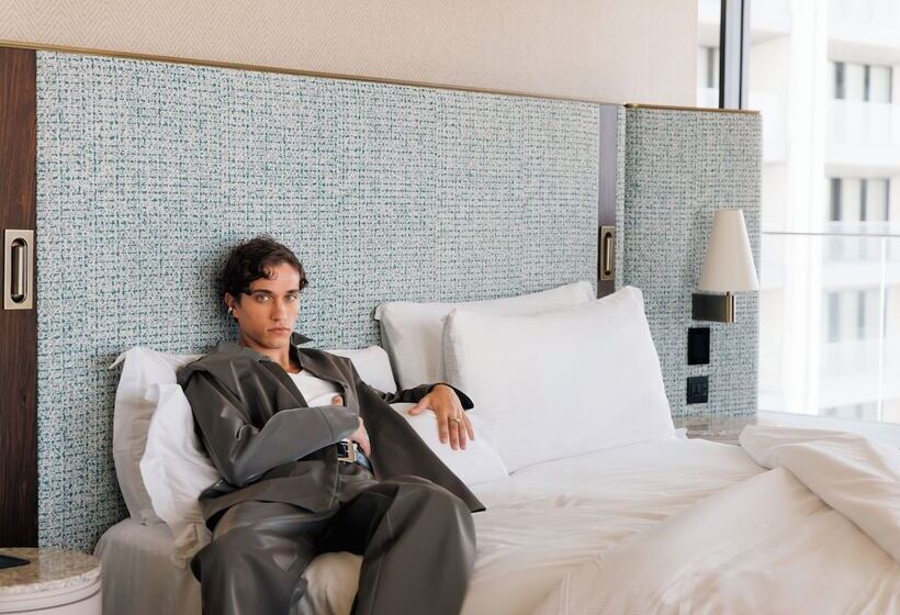 هتل Me Malta by Meliá