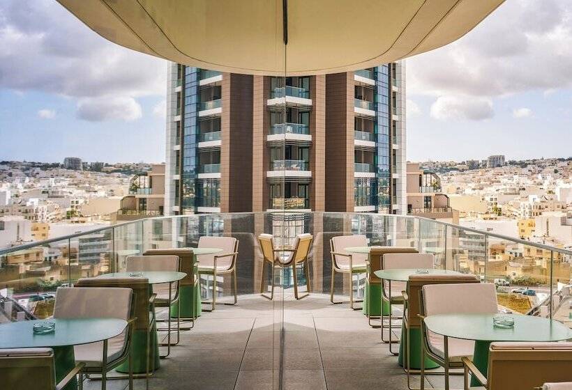 هتل Me Malta by Meliá