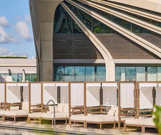 هتل Me Malta by Meliá