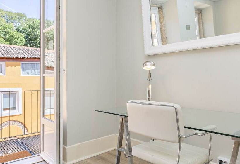 هتل Metropolitan Lisbon Janelas Verdes