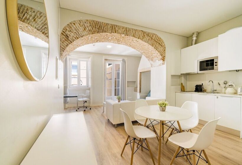 هتل Metropolitan Lisbon Janelas Verdes