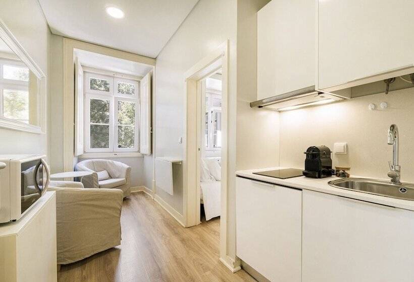 هتل Metropolitan Lisbon Janelas Verdes