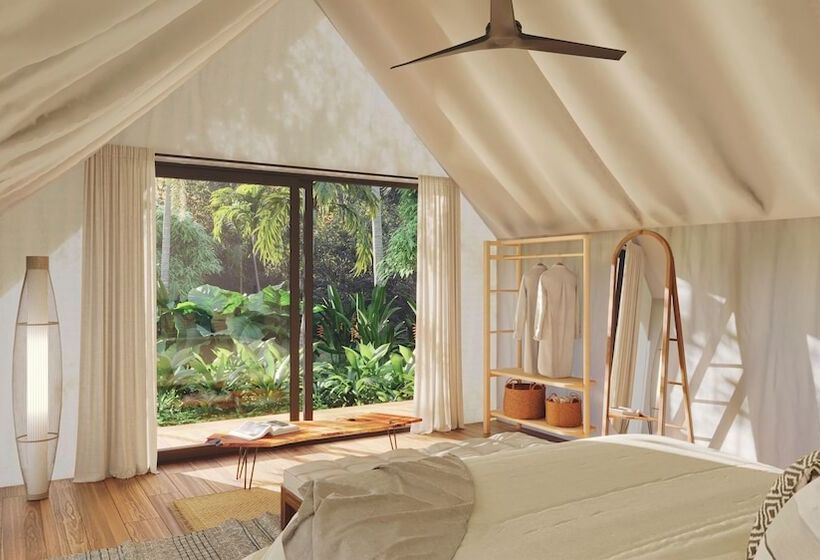 Отель Habitas Santa Teresa