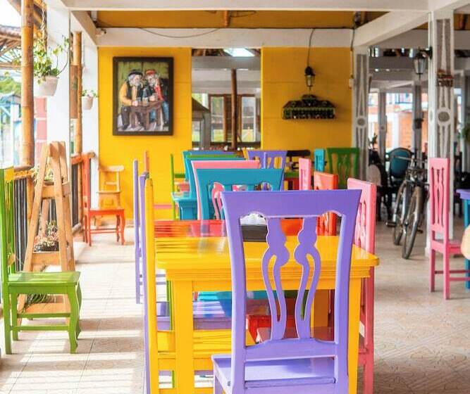 هتل Palmas De Santa Elena