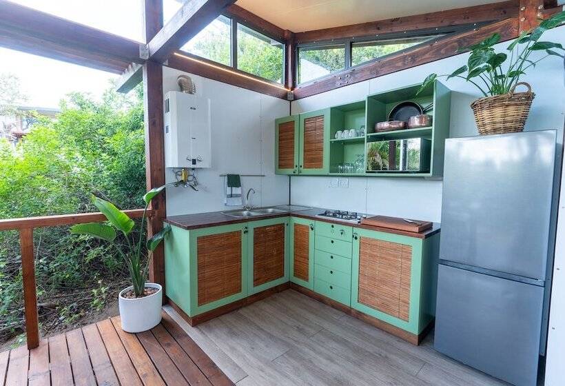 ホテル Ponta Membene