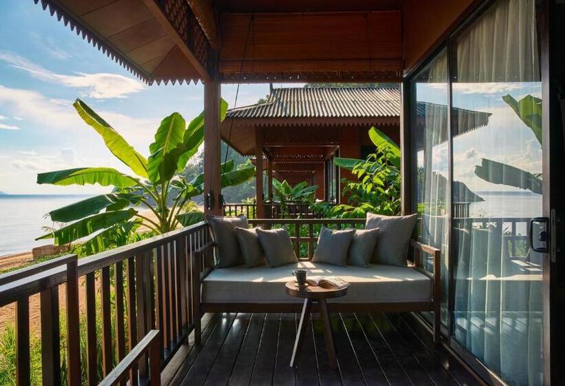 בית מלון כפרי The Boathouse Pulau Tioman