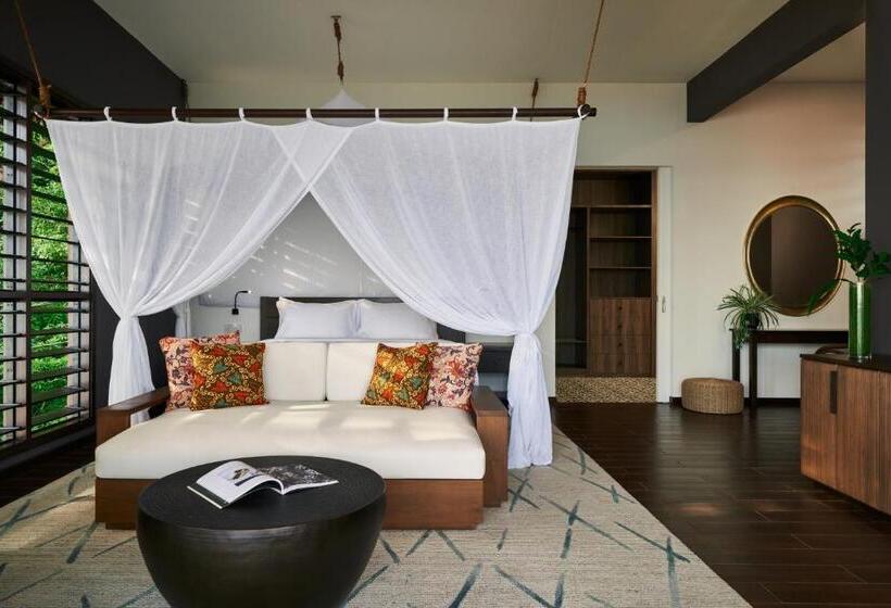 בית מלון כפרי The Boathouse Pulau Tioman