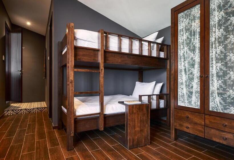 בית מלון כפרי The Boathouse Pulau Tioman