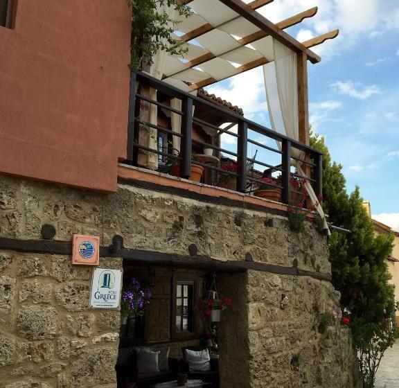 ホテル Varosi Guesthouse