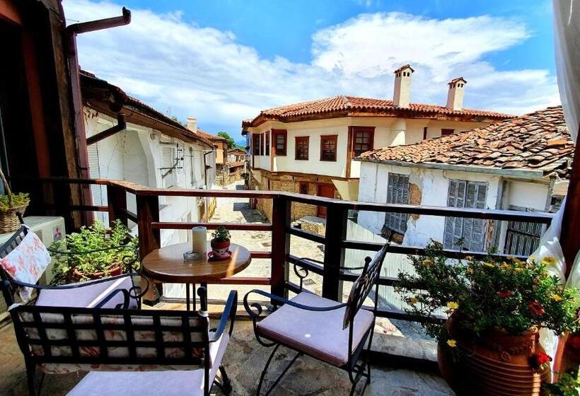 ホテル Varosi Guesthouse