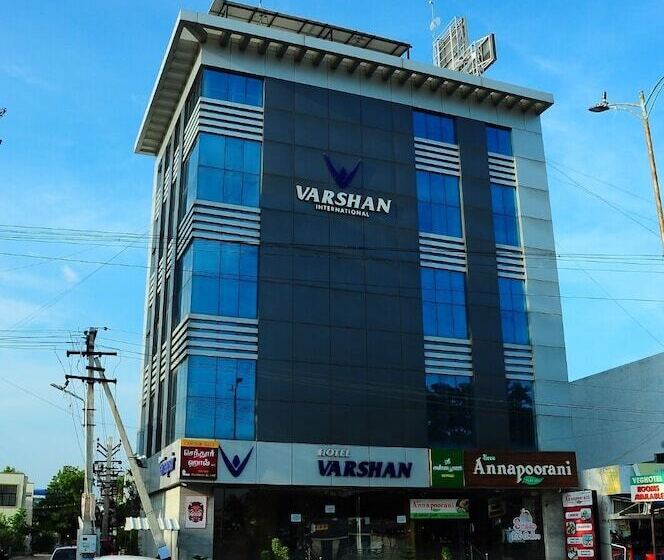 בית מלון כפרי Varshan International