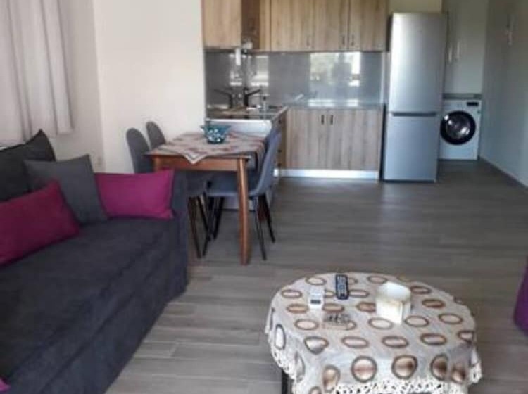 Michael Apartments   Private Parking