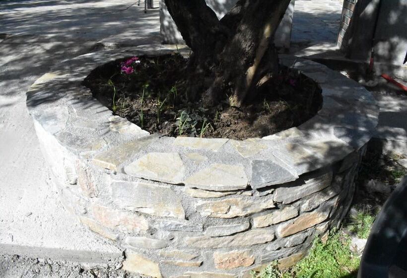 Ovrios Stone House Pelion