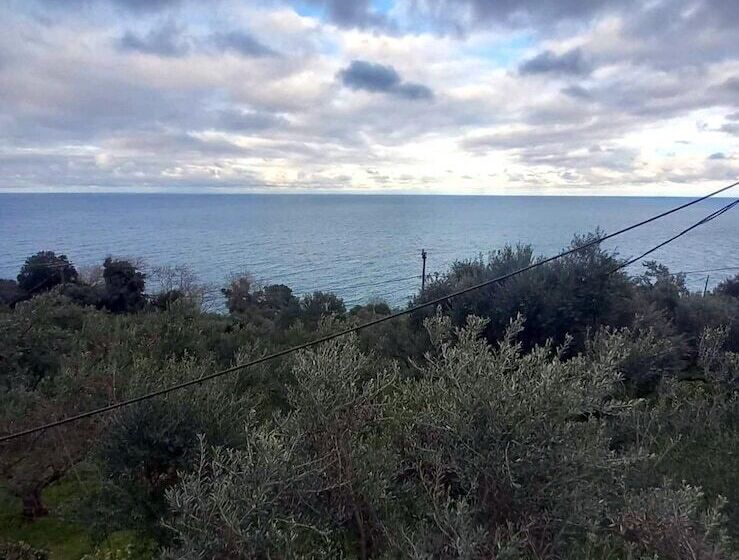 Ovrios Stone House Pelion