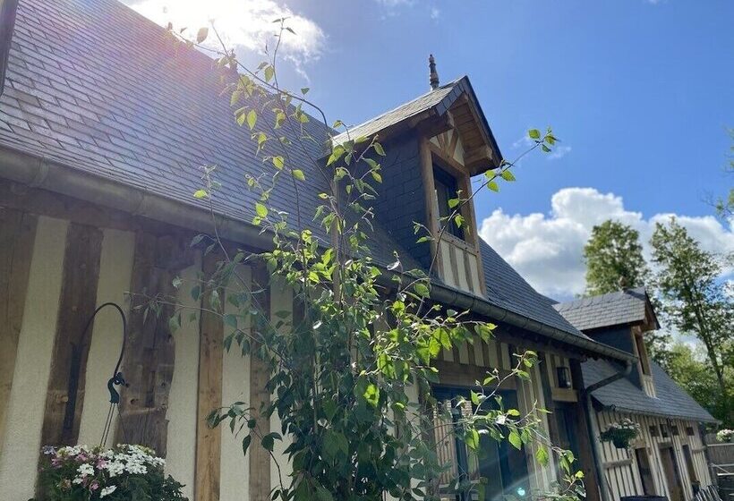 ペンション Le Domaine D Angerville