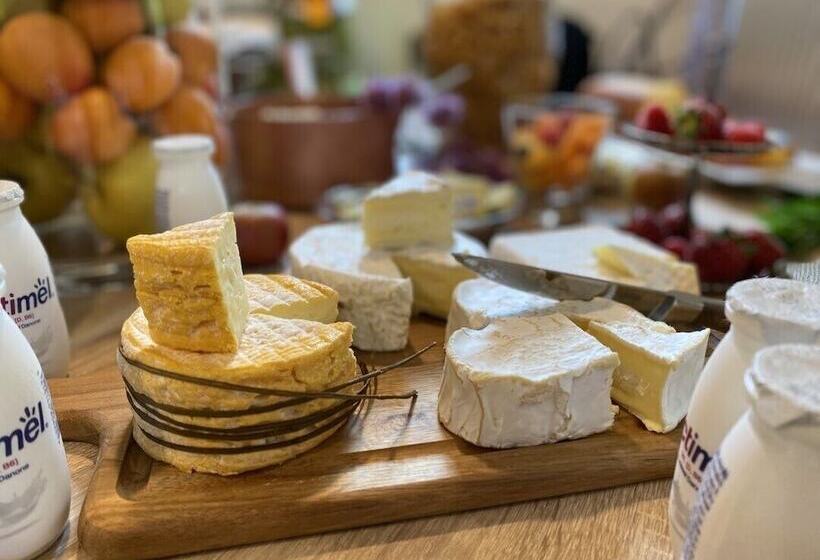 ペンション Le Domaine D Angerville