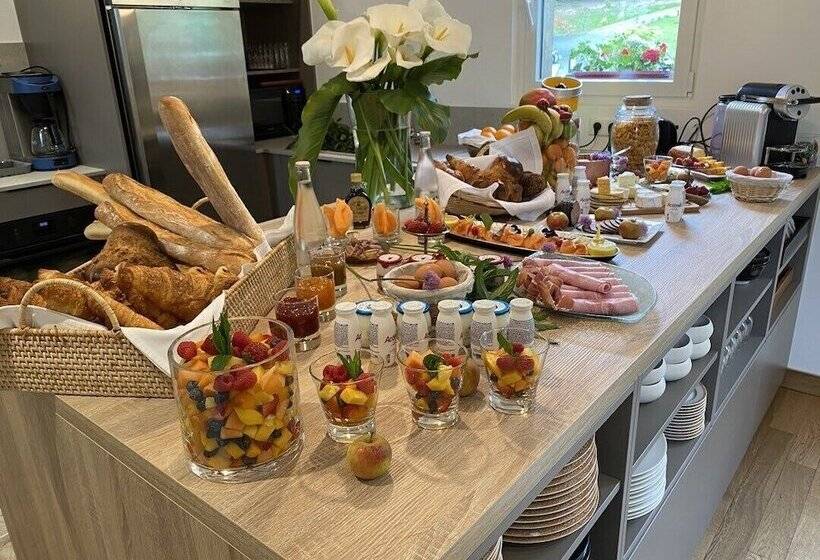 ペンション Le Domaine D Angerville