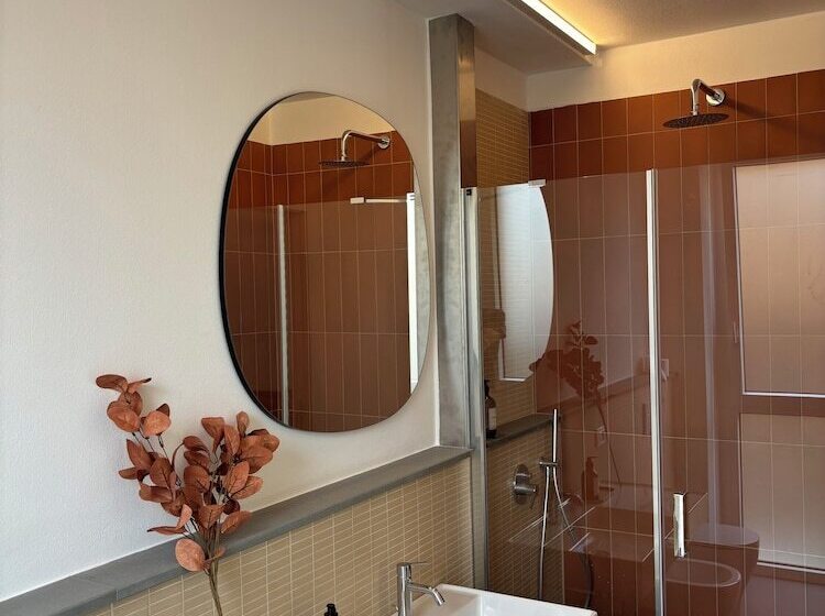 پانسیون Villa Reise