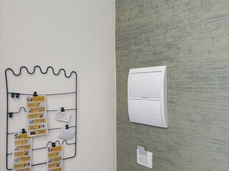 پانسیون Villa Reise