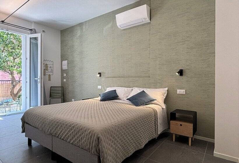 پانسیون Villa Reise