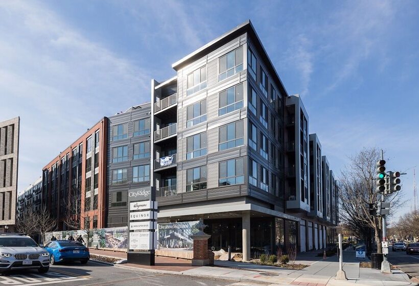 Placemakr Cathedral Heights