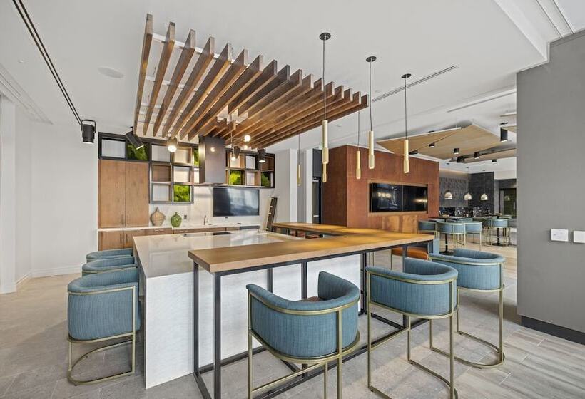 Placemakr Cathedral Heights