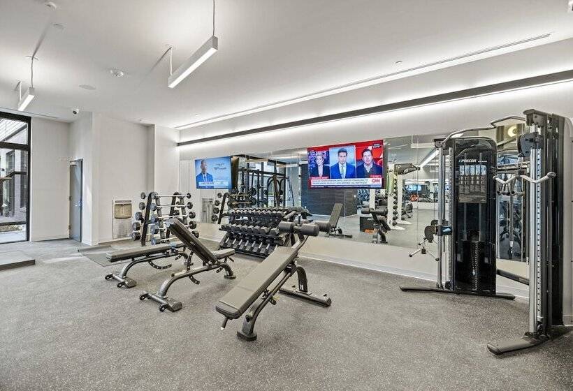 Placemakr Cathedral Heights