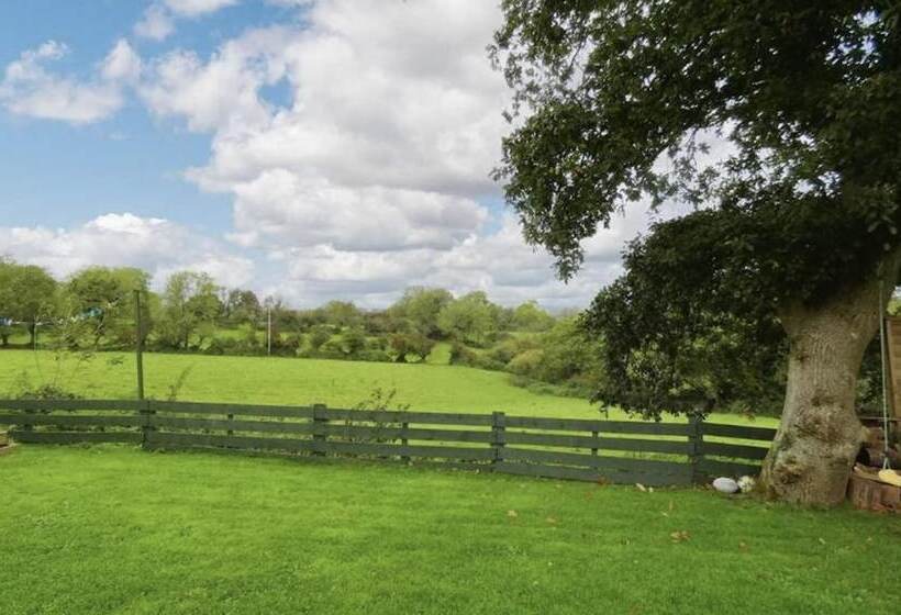 레지던스 Beautiful 4 Bed House With Countryside Views