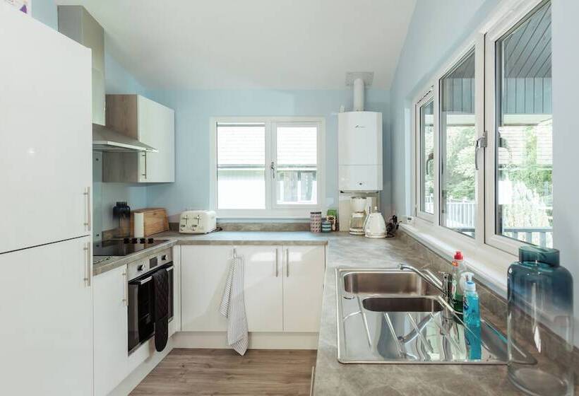 Willow Valley Holiday Park