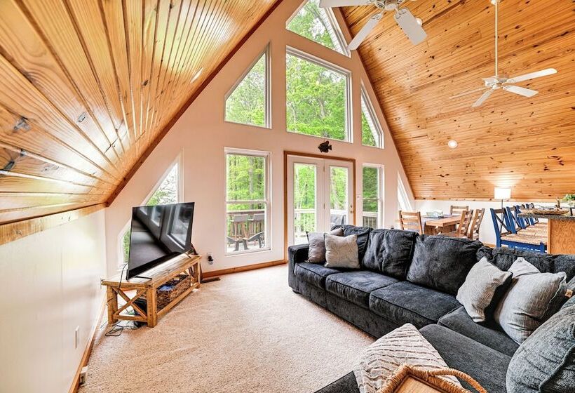 A Frame Cadiz Cabin On Lake Barkley W/ Boat Dock!