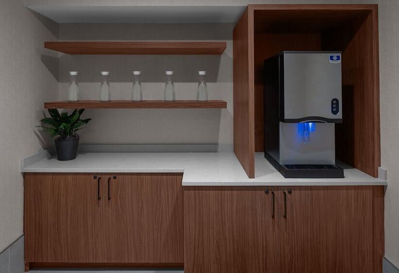 Ac Hotel By Marriott St. Louis Clayton