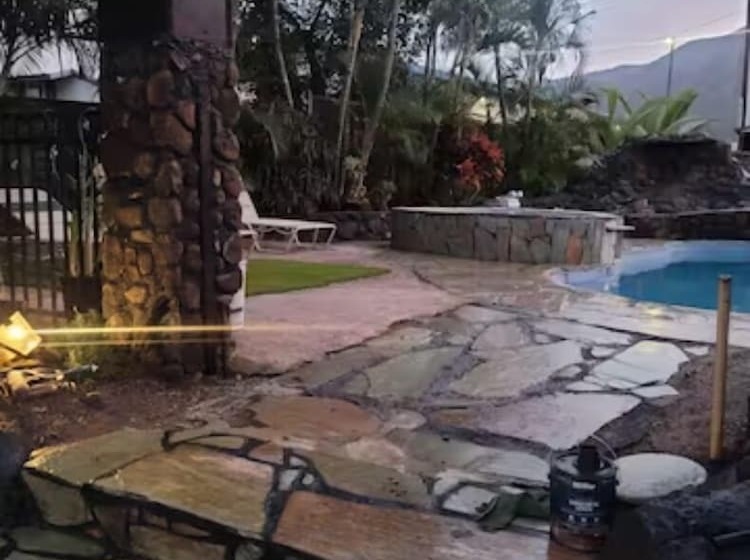 הוסטל Robbins Estate