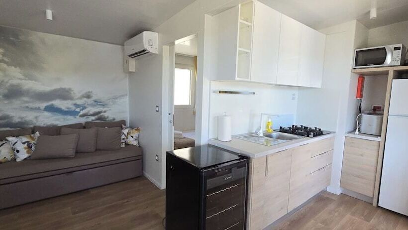 Lastura Mobile Homes