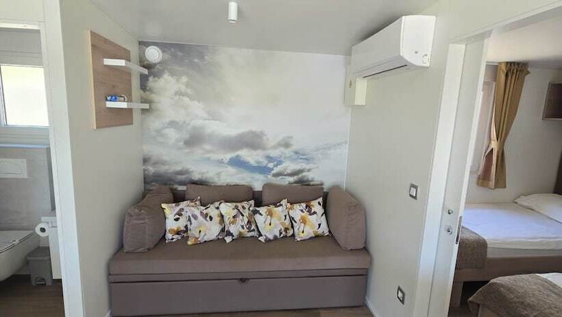 Lastura Mobile Homes