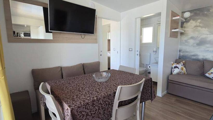 Lastura Mobile Homes