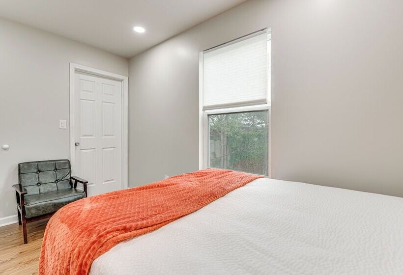 Charming Atlanta Home W/ Yard ~ 7 Mi To Downtown!