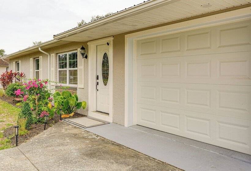 Avon Park Home W/ Private Hot Tub & Sunroom!