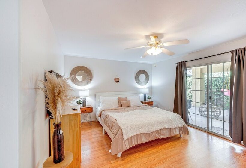 Fun Filled Backyard: Bakersfield Family Haven!