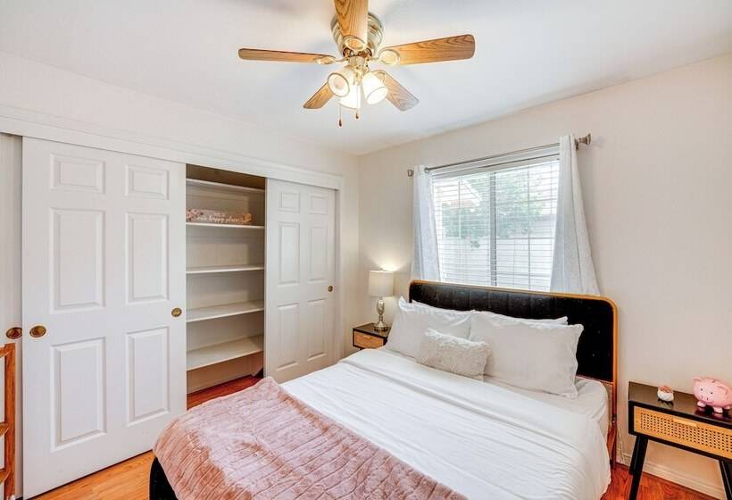 Fun Filled Backyard: Bakersfield Family Haven!