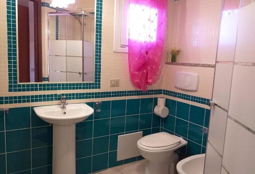 ベッドアンドブレックファースト Affittacamere Il Girasole