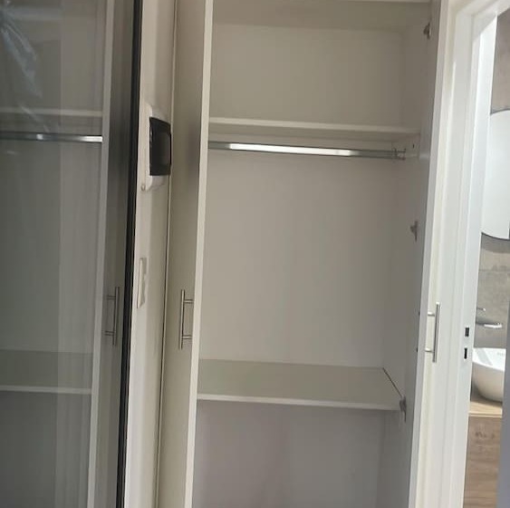 تختخواب و صبحانه Anas Inn