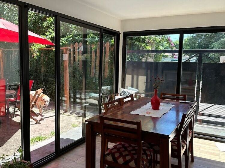 تختخواب و صبحانه Anas Inn