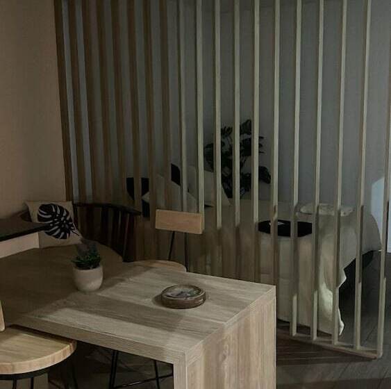 تختخواب و صبحانه Anas Inn