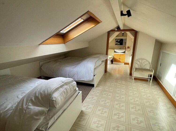 민박 Grande Maison Avec Jardin