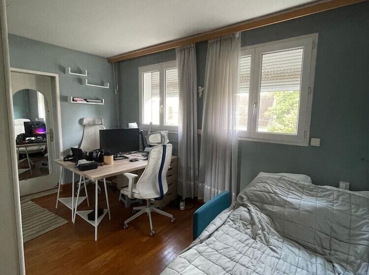 민박 Grande Maison Avec Jardin