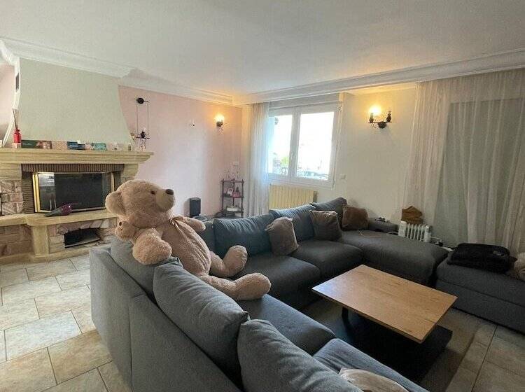 민박 Grande Maison Avec Jardin