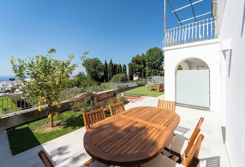 مبيت وإفطار La Minucciola Capri