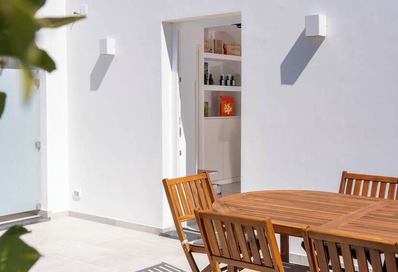 مبيت وإفطار La Minucciola Capri